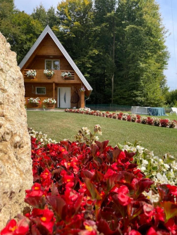Vikendica Anastasija Ferienhaus *